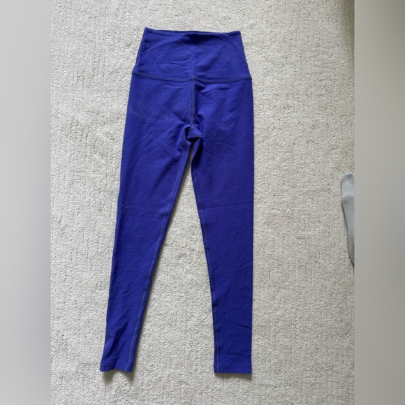 Beyond Yoga Purple Leggings - Picture 1 of 3